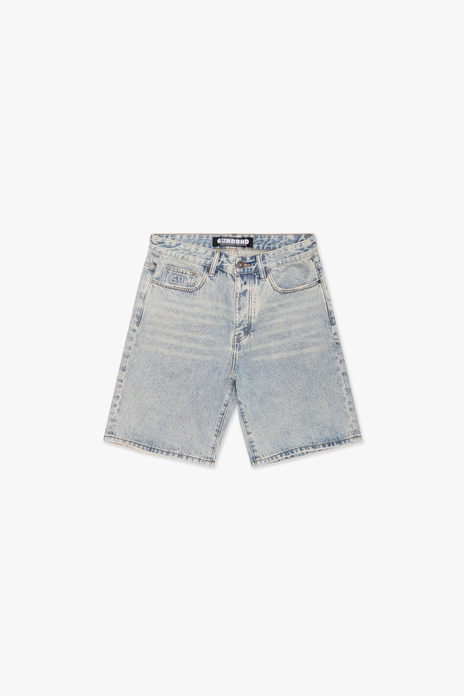 "DISTRICT" DENIM SHORTS - LIGHT BLUE
