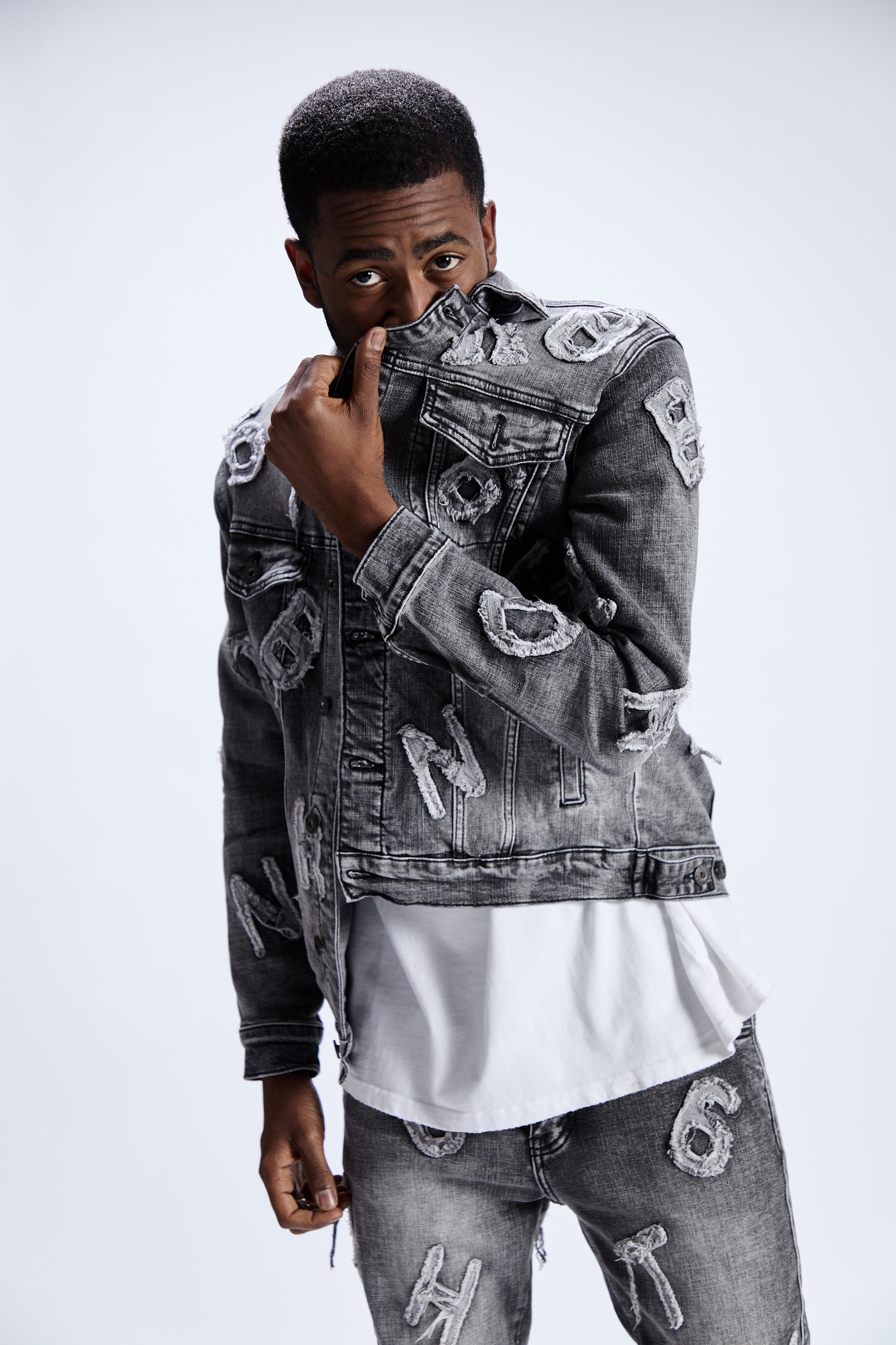 "PUZZLE" DENIM JACKET - GREY WASH